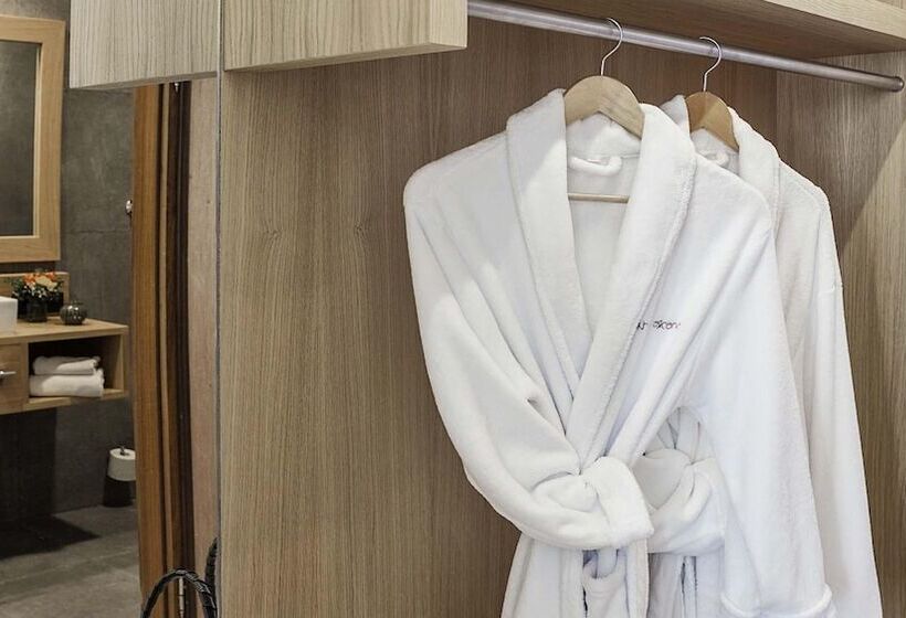 غرفة سوبيريور, Das Park