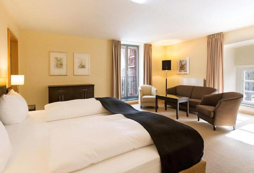 סוויטת ג'וניור, Dormero Hotel Altes Kaufhaus Lüneburg
