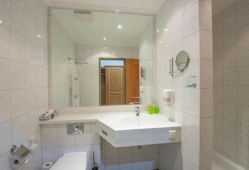 标准三人间, Ferien Hotel Fläming