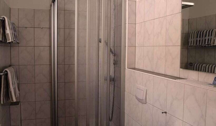 Номер Стандарт Индивидуальный, Havergoh Wander  & Fahrrad