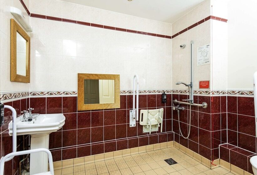 家庭间, Ibis Budget Bromsgrove