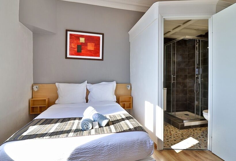 غرفة قياسية مطلّة علي البحر, La Villa Florida