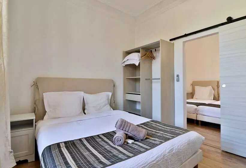 ファミリールーム, La Villa Florida
