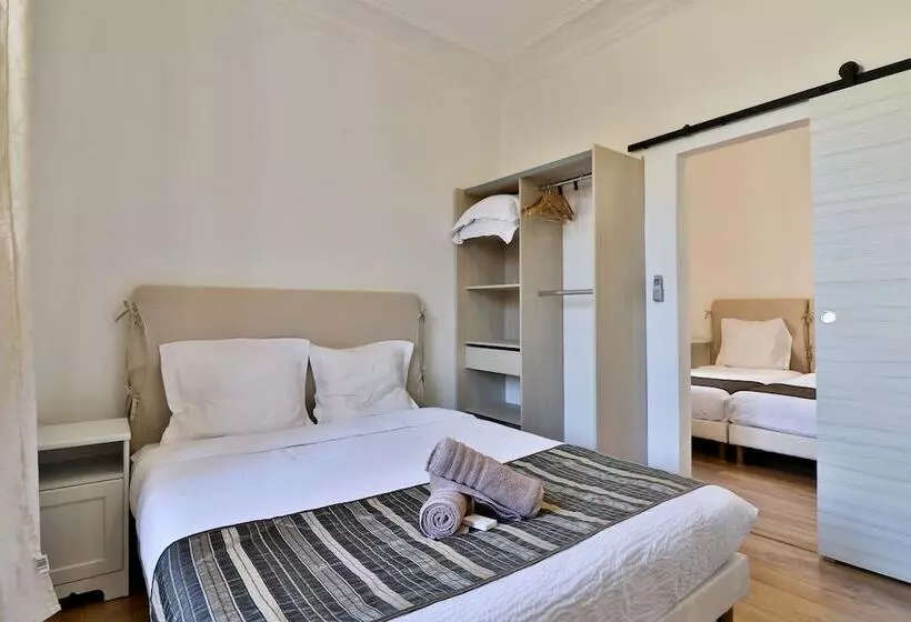 ファミリールーム, La Villa Florida
