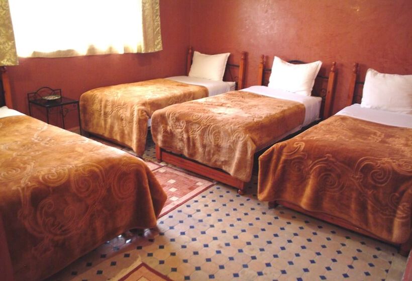 חדר סטנדרט לארבעה, Marmar