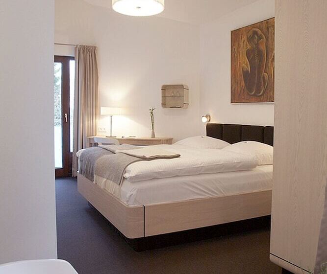 Номер Superior, Njord