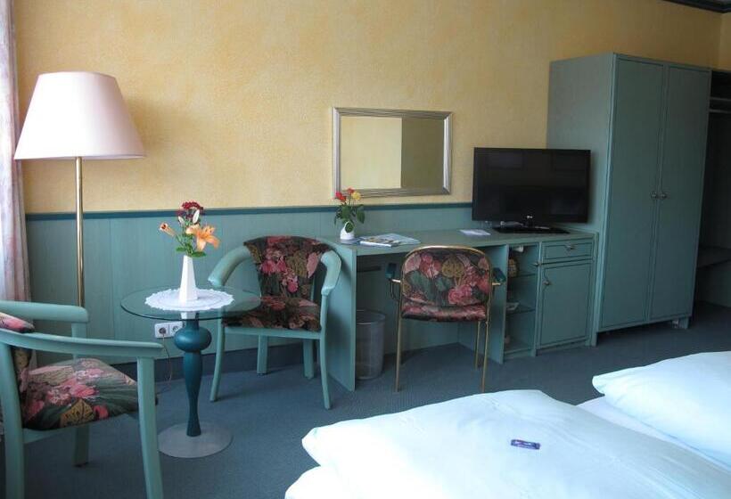 Standard Room, Reifenstein