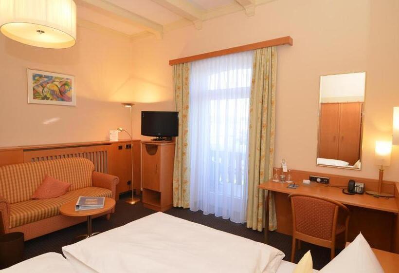 Comfort room with lake view, Seehotel Grauer Bär