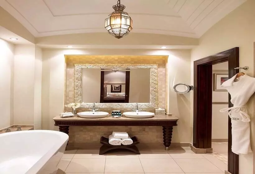 Club Suite Sea View