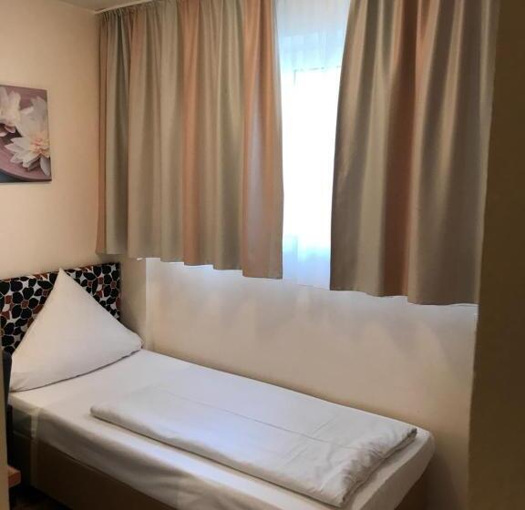 标准单人间, Pension Alpha Frankfurt City Central Station