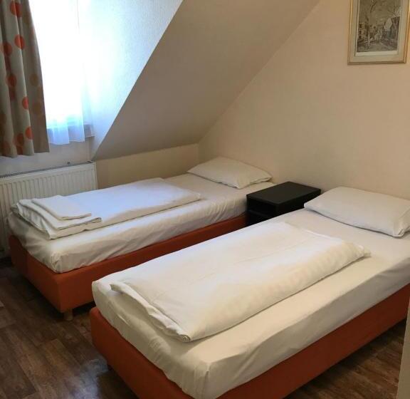 标准间, Pension Alpha Frankfurt City Central Station