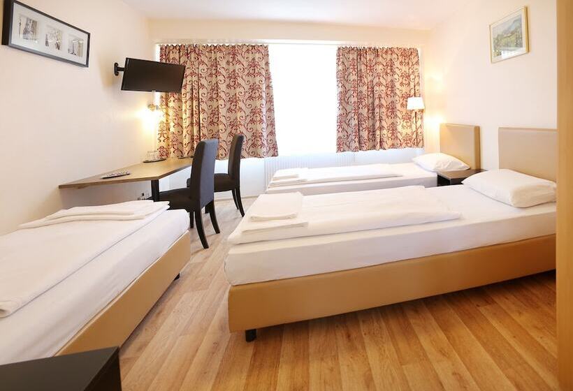 标准三人间, Pension Alpha Frankfurt City Central Station