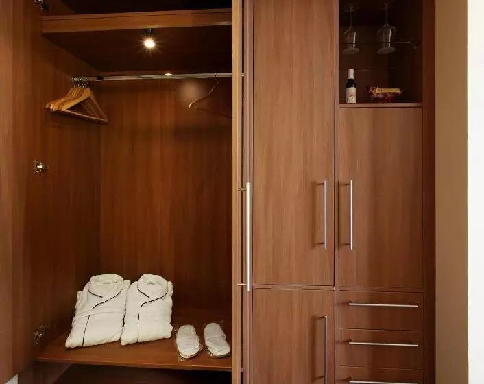 景色の見えるスーペリアルーム, Seehotel Fleesensee