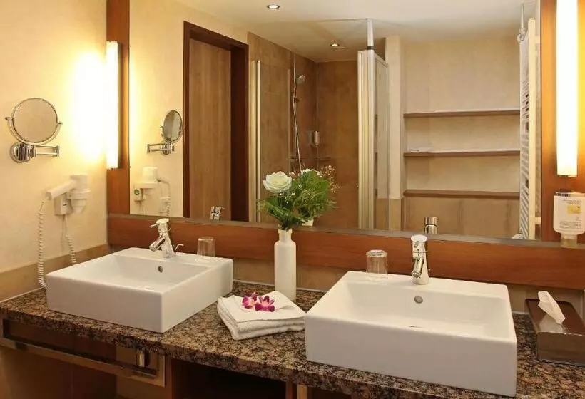 Comfort suite with lake view, Seehotel Fleesensee