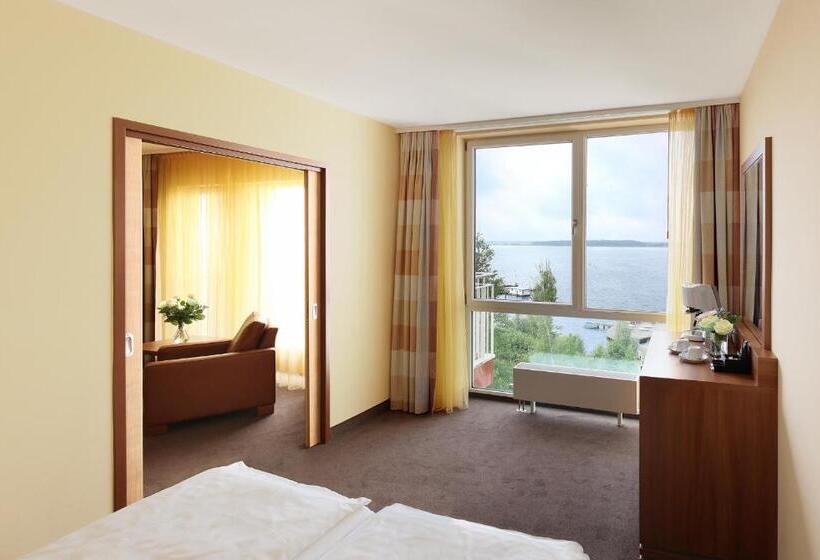 Comfort suite with lake view, Seehotel Fleesensee