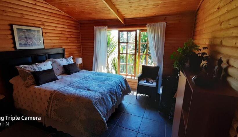 Номер Deluxe, B&b Shambala Hn