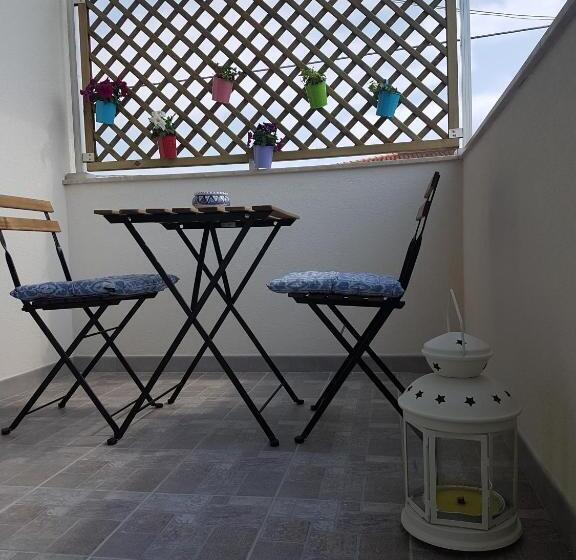 バルコニー付きスタンダードトリプルルーム, La Rosa Dei Venti