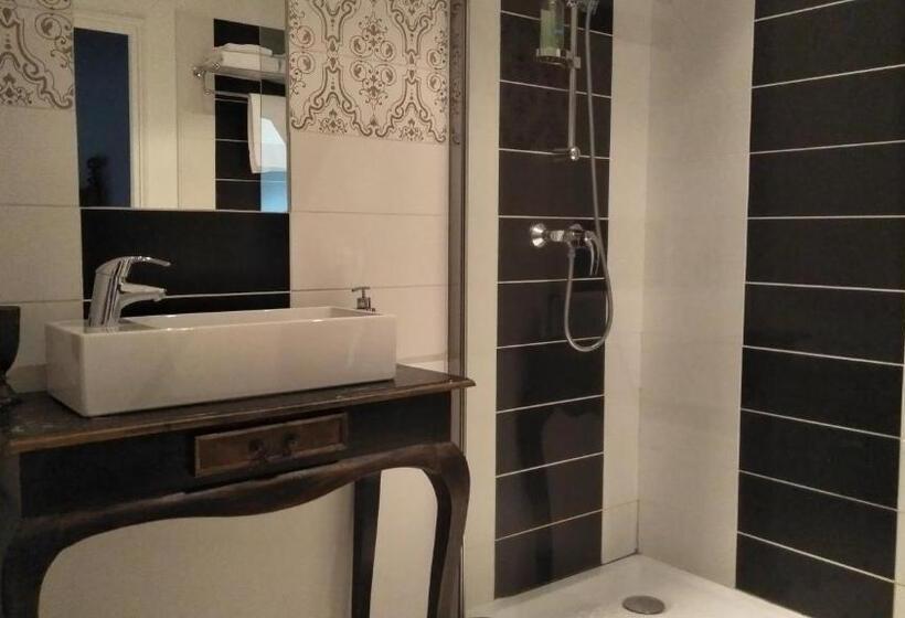 غرفة ديلوكس, Manoir De La Touche