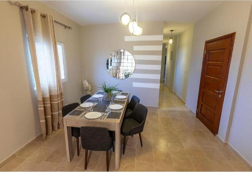 Apartamento 2 Dormitórios, Montecito Apartments