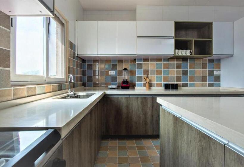 2 Bedroom Apartment, Montecito Apartments