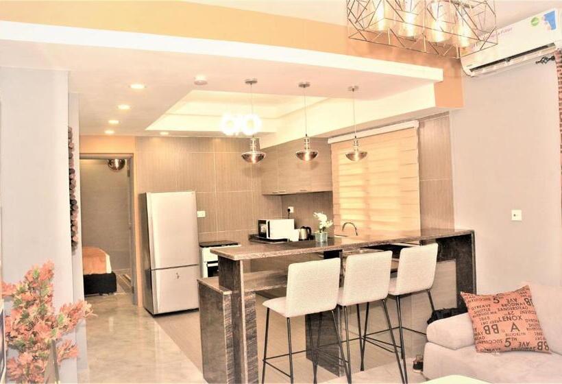 Apartamento 1 Dormitório, Montecito Apartments