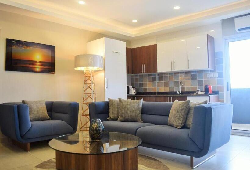 Suíte com Terraço, Montecito Apartments