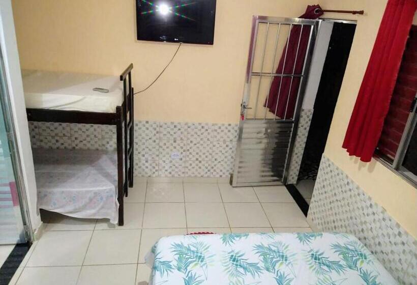 4인용 스탠다드 룸, Suíte 10 Com Wifi A 4 Min Da Praia Em Caraguá