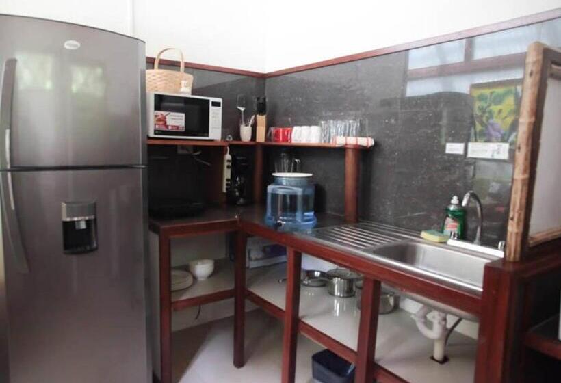 标准间, Villa # 3   High End Studio Apartment