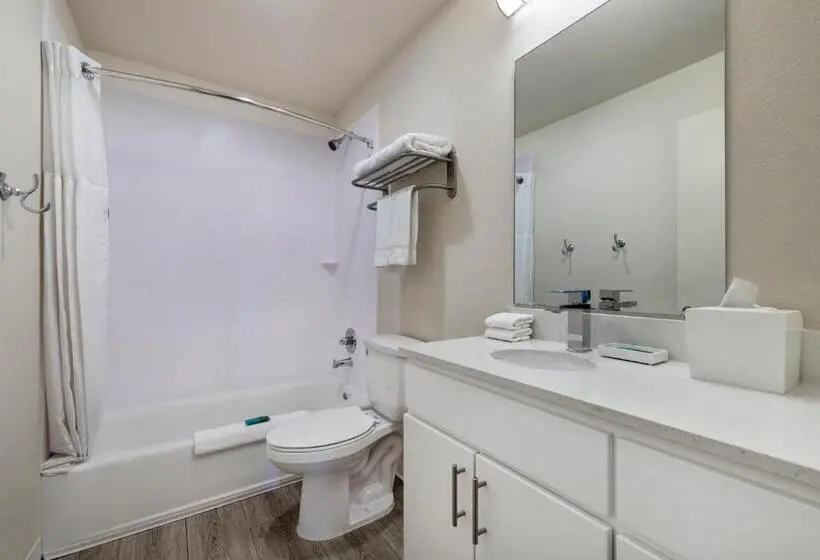 דירת שלושה חדרים, Soka Suites Dallas  Las Colinas