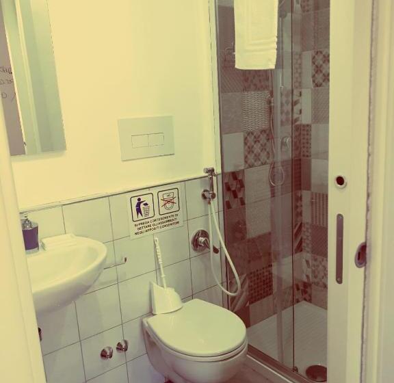 اتاق استاندارد, B&b Al Pentagramma