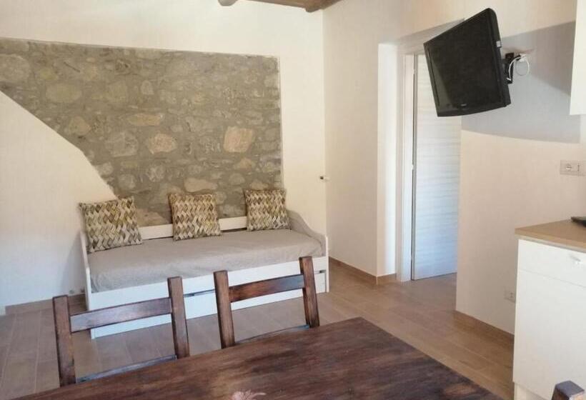 آپارتمان 1 خوابه با بالکن, B&b Andemar Rooms