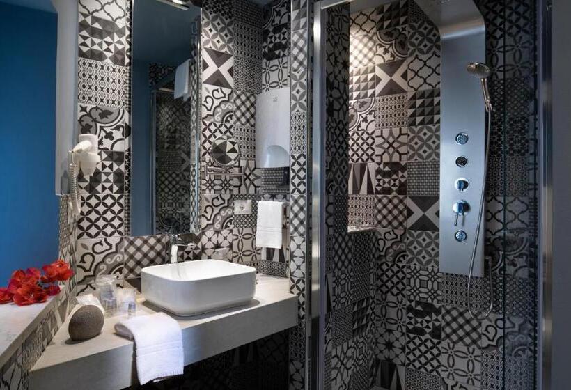 海景标准间带阳台, Casa Blandano B&b