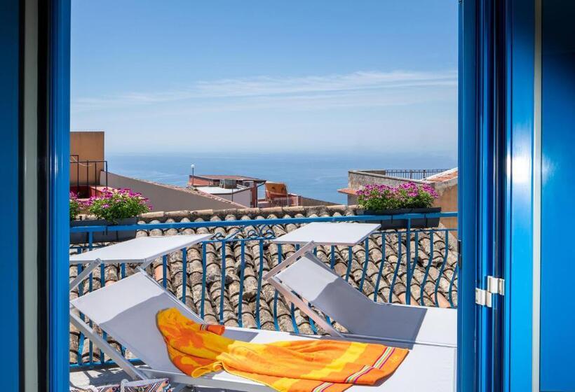 海景标准间带阳台, Casa Blandano B&b