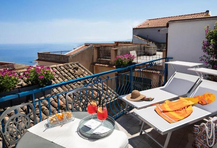 海景标准间带阳台, Casa Blandano B&b