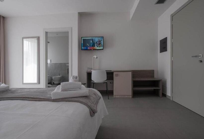 Номер Superior, 1921