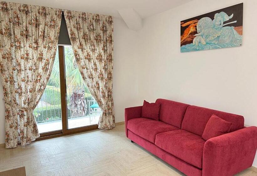 חדר משפחתי דלוקס, Dipladenia Garden Country Resort