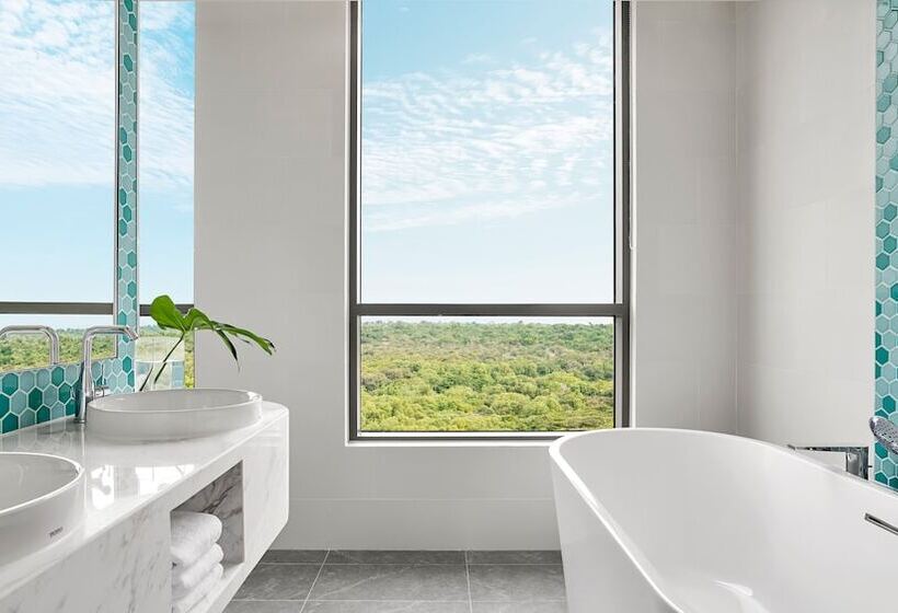 سوئیت 2 خوابه, Holiday Inn Resort Ho Tram Beach, An Ihg