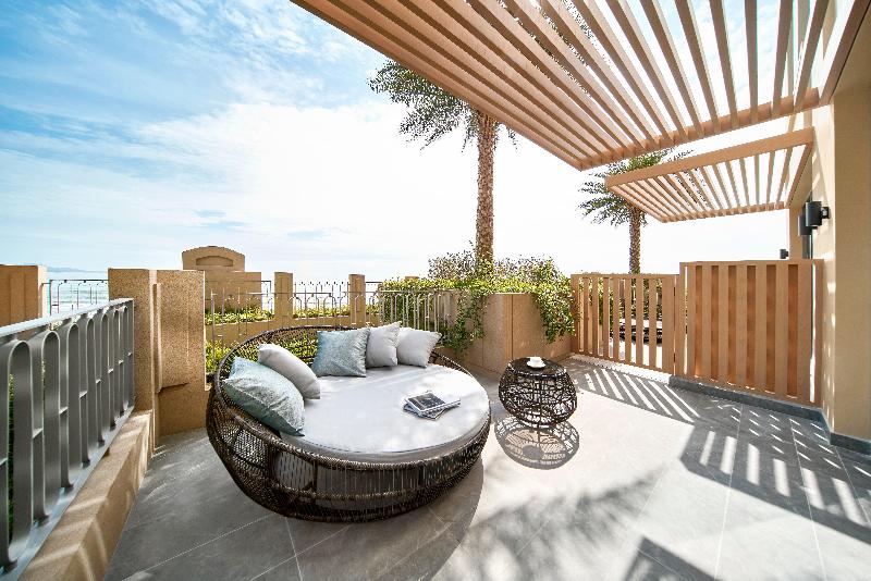 اتاق استاندارد با تخت بزرگ, Holiday Inn Resort Ho Tram Beach, An Ihg