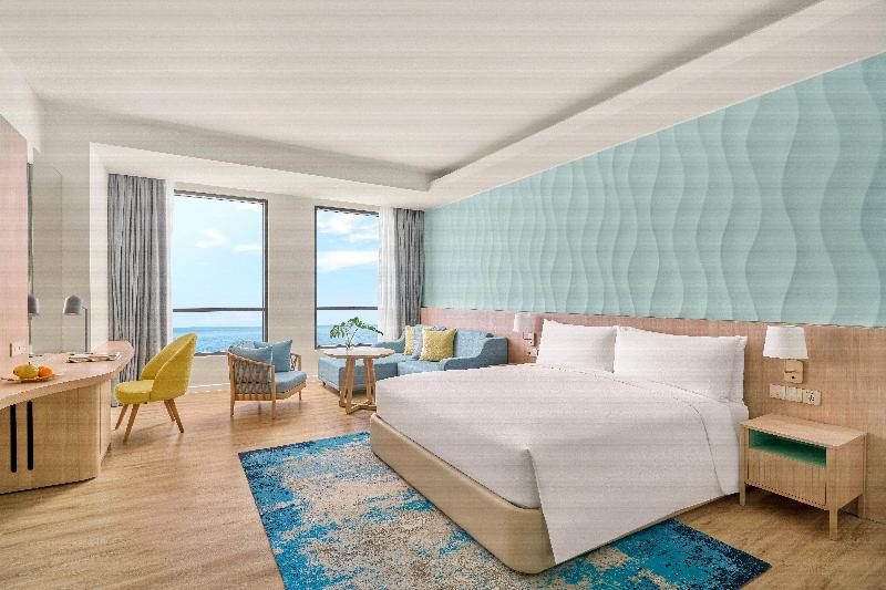 اتاق استاندارد با تخت بزرگ, Holiday Inn Resort Ho Tram Beach, An Ihg