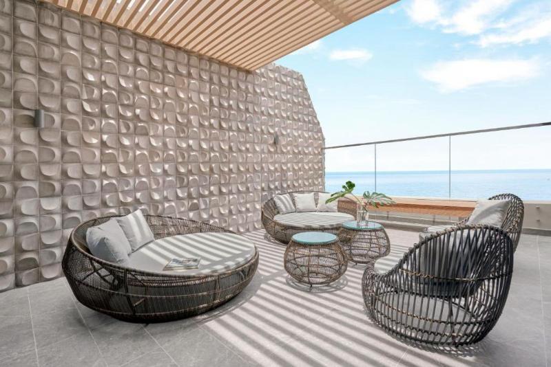 سوئیت با تخت بزرگ, Holiday Inn Resort Ho Tram Beach, An Ihg