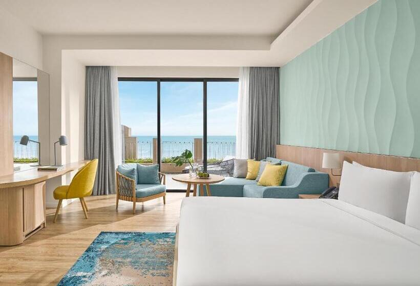 اتاق استاندارد با تخت بزرگ, Holiday Inn Resort Ho Tram Beach, An Ihg