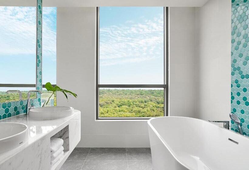 سوئیت 2 خوابه, Holiday Inn Resort Ho Tram Beach, An Ihg