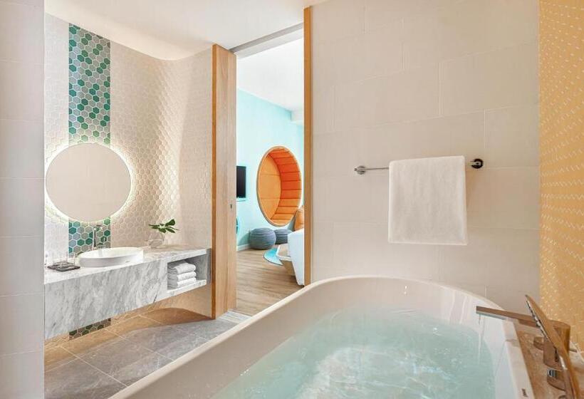 سوئیت 2 خوابه, Holiday Inn Resort Ho Tram Beach, An Ihg