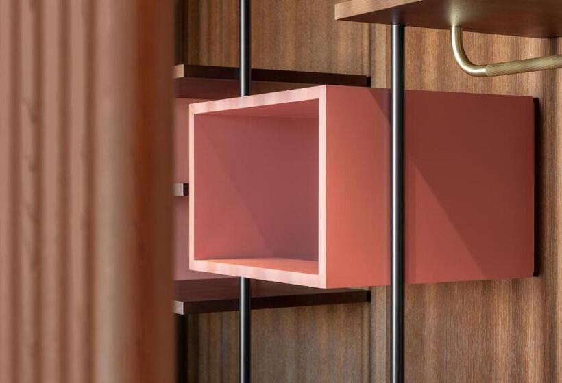 带观景的标准间, Amabilia Suites