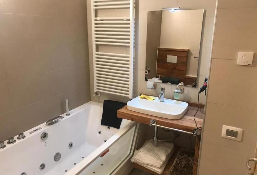 شقة غرفة نوم واحدة بالطابق الأرضى, Paesemio Cervarezza Di Bolzoni Maria Graziella