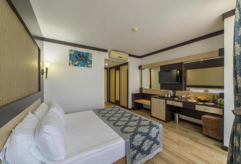 חדר סופריור נוף לבריכה, Amon Hotels Belek   Adult Only