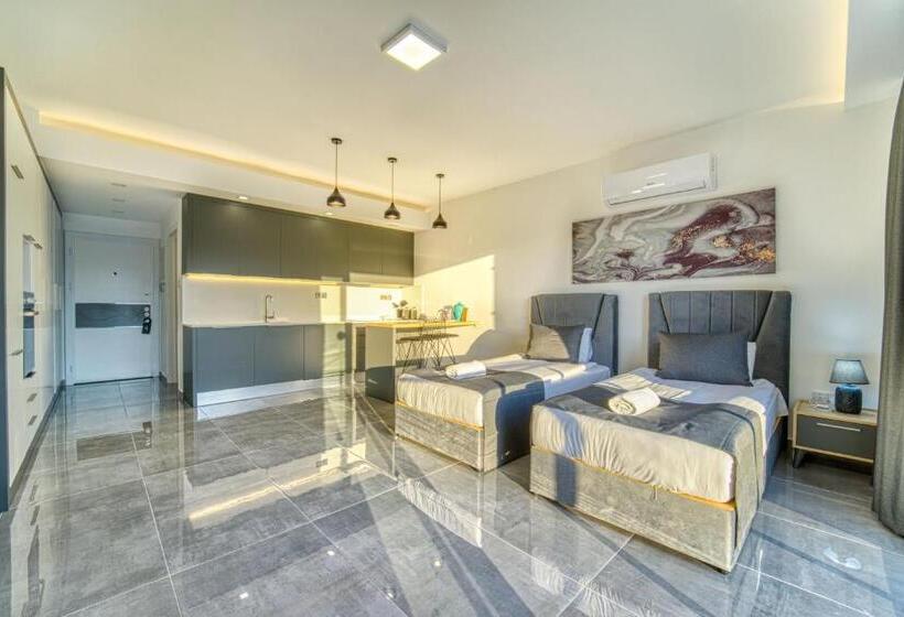 스탠다드 스튜디오 풀장 전망, Courtyard Long Beach Holiday Resort