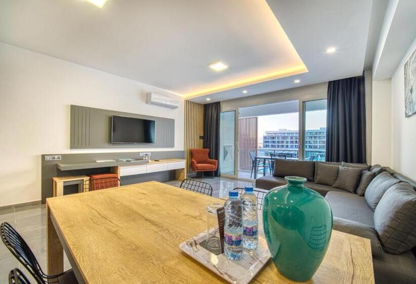 4인용 스탠다드 룸, Courtyard Long Beach Holiday Resort