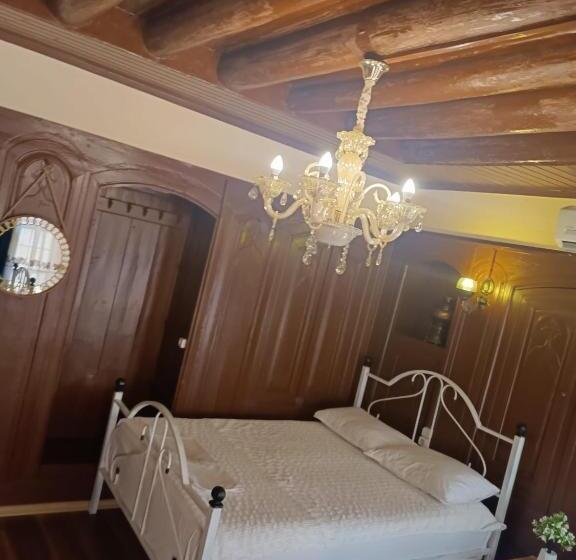 اتاق خانوادگی, şirvani Konağı