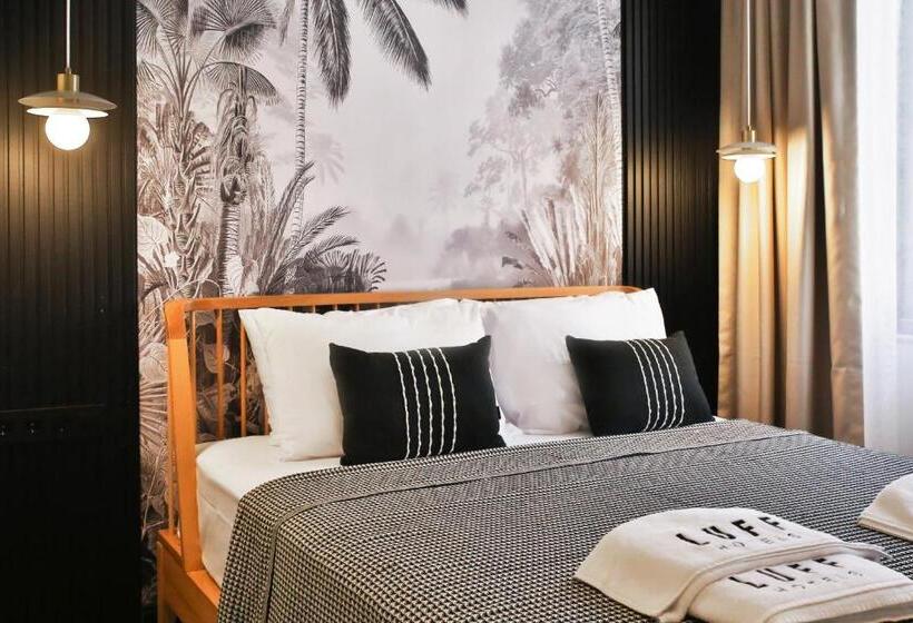 سوئیت با بالکن, Luff Suites